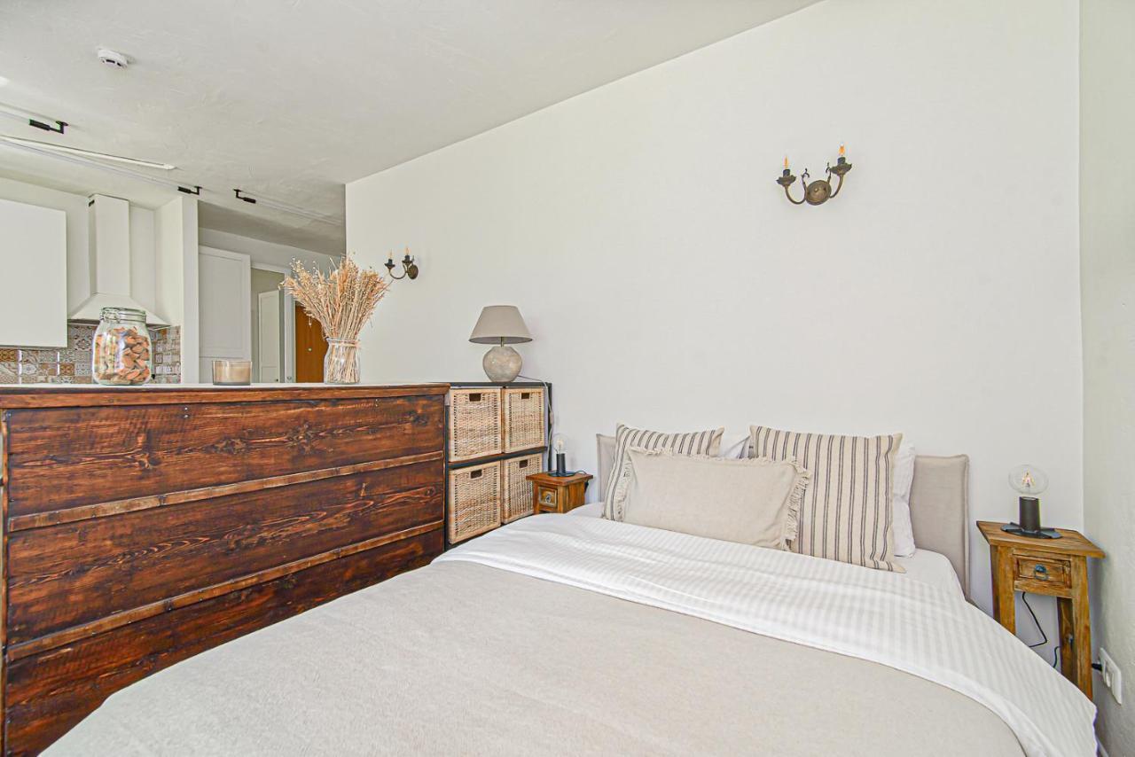 Cozy Studio In The Heart Of Vilnius Old Town מראה חיצוני תמונה